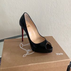 Christian Louboutin open toed patent black shoes size 35